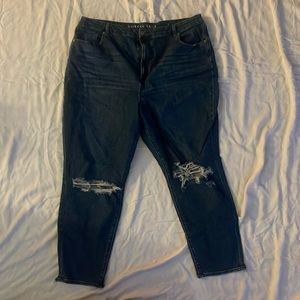 American Eagle Curvy Mom Jean Stretch
